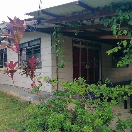 Pension Taitaa Tubuai Mataura Exteriér fotografie